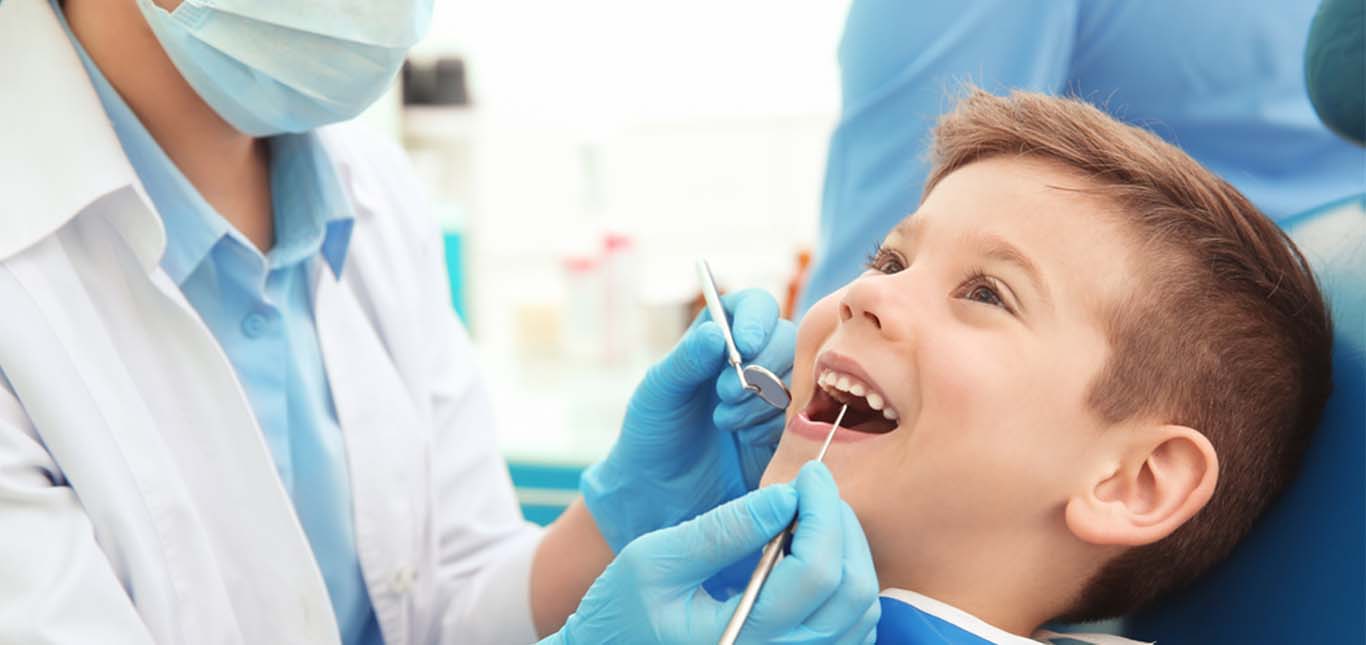 Pediatric dentist ( pedodontist ) in Mira road